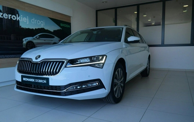 Skoda Superb cena 169900 przebieg: 5, rok produkcji 2024 z Opalenica małe 436